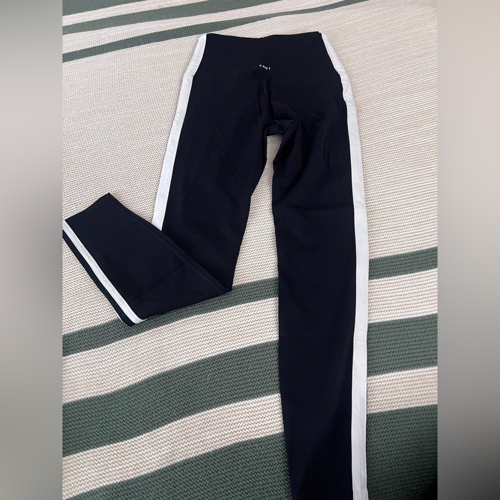 Sporty Black and White Leggings with Side Stripes